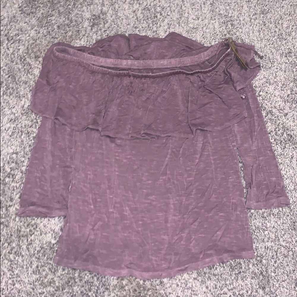 AMERICAN EAGLE OFF THE SHOULDER LONG SLEEVE